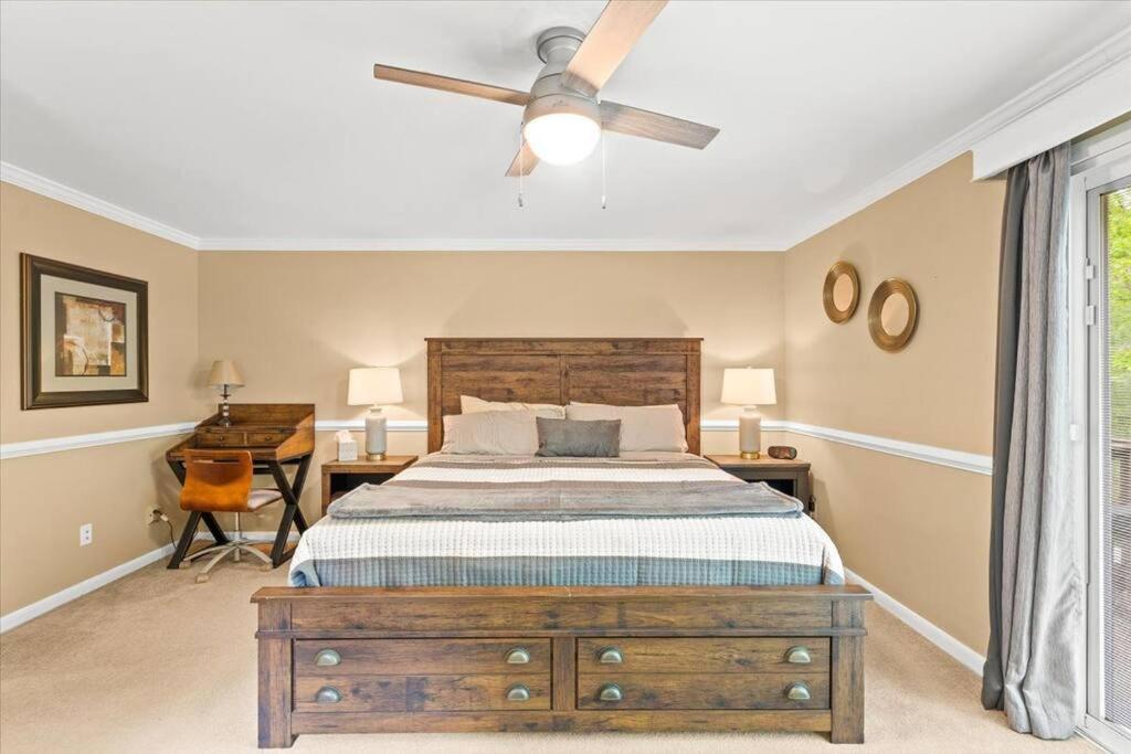 The Gingerbread House: 4 Bedroom Chalet, W/ Sunroom/Deck, Sleeps 12, Modern Amenities McGaheysville Extérieur photo